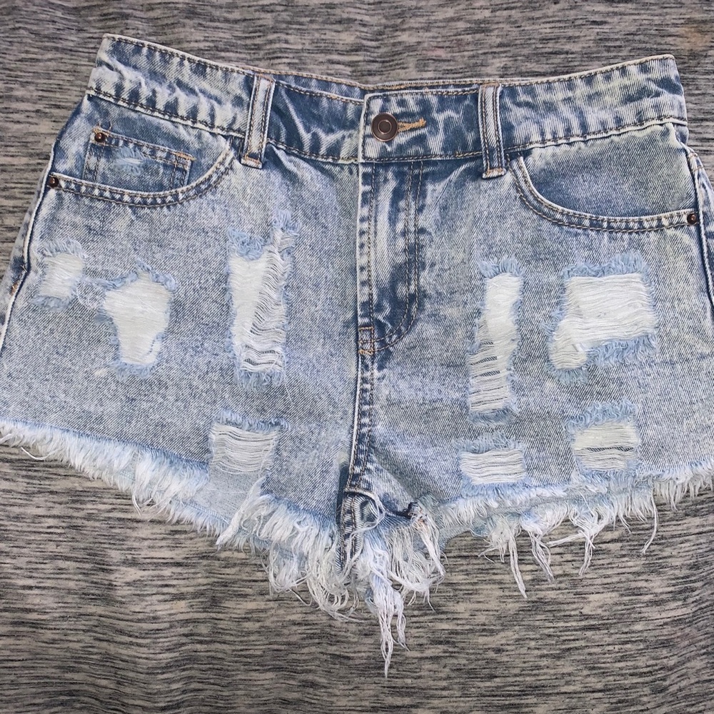 Distressed Acid wash Denim Shorts